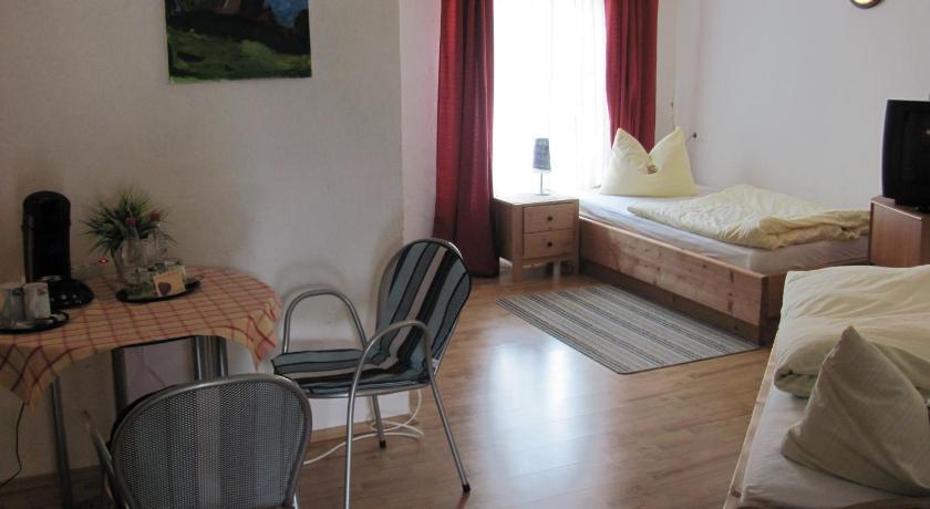 Hotel Negele Hohenfurch 部屋 写真