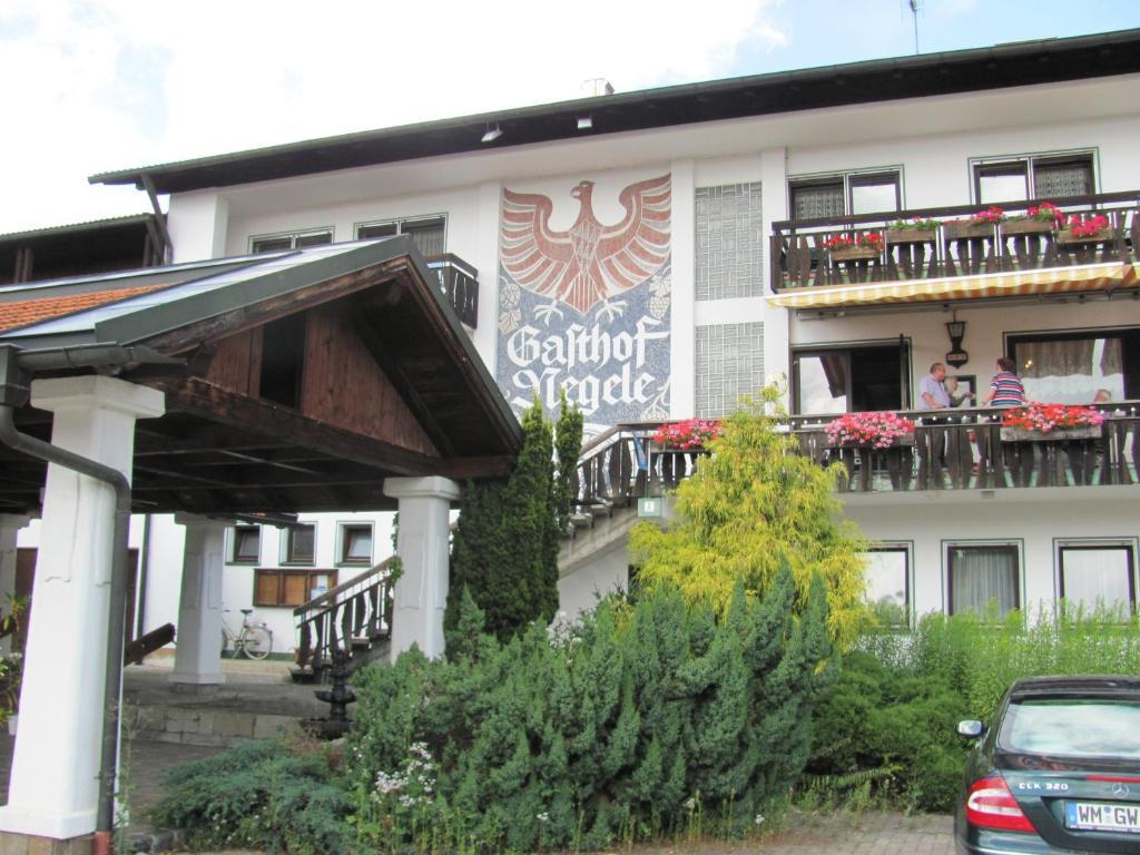 Hotel Negele Hohenfurch エクステリア 写真