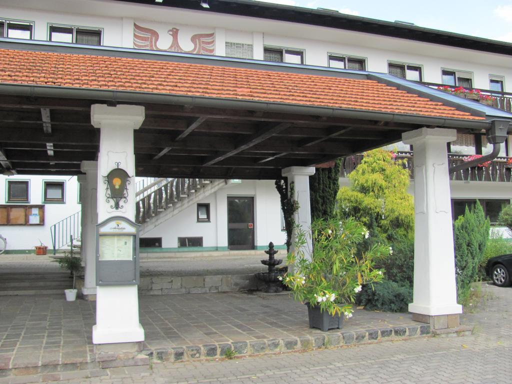 Hotel Negele Hohenfurch エクステリア 写真